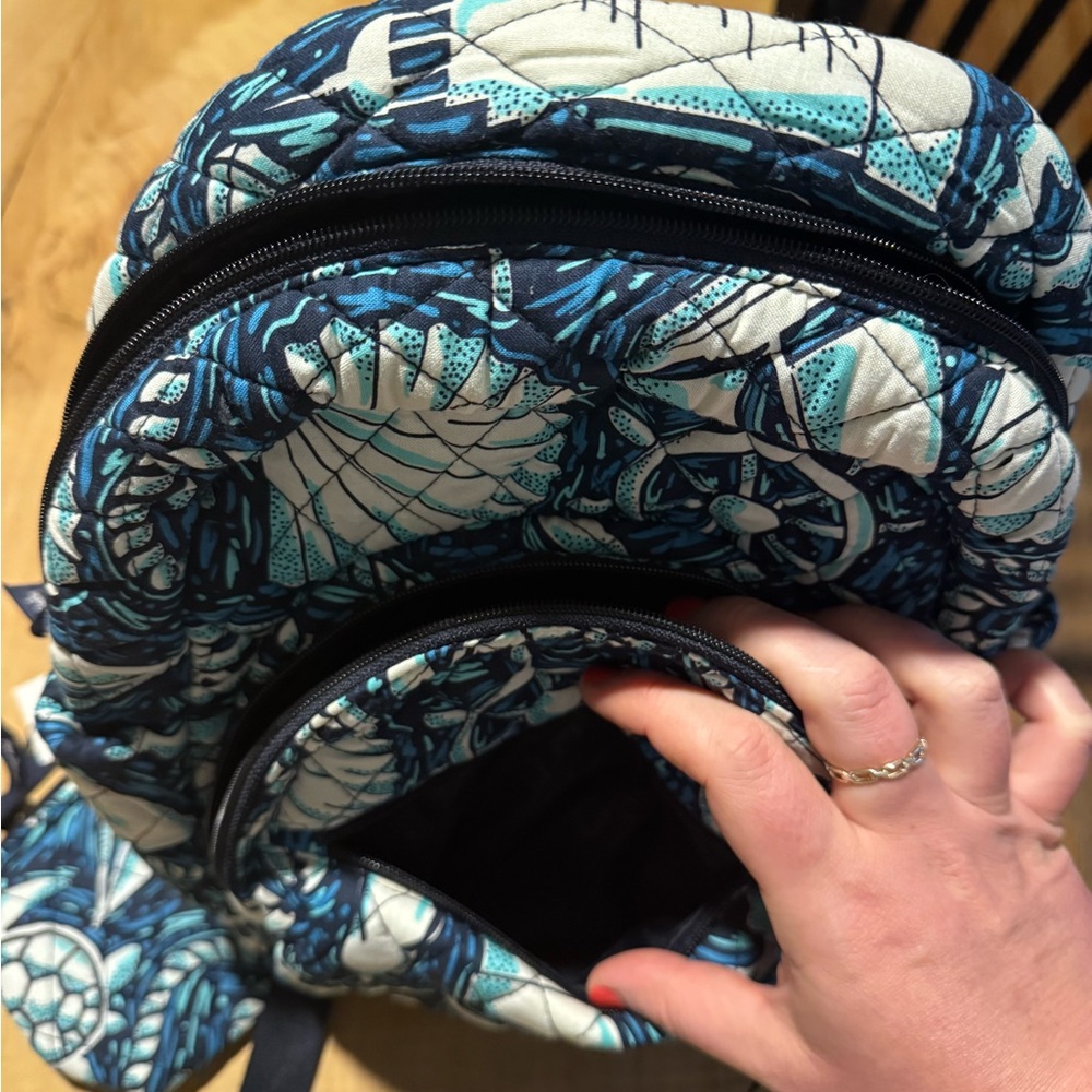 Vera Bradley Small Nautical Seashell Mini Backpack with Pouch “Shore enough” NWT - Picture 4 of 6